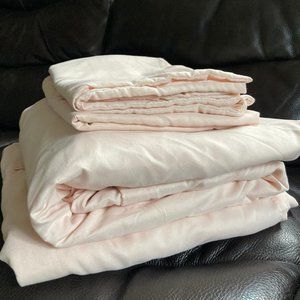 Soft cozy light pink sheet set - Queen